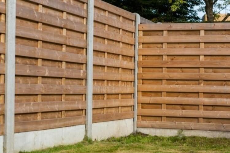 Top 10 Fence Installation and Repair Services: What to Expect and How to Find the Best Contractor Near You